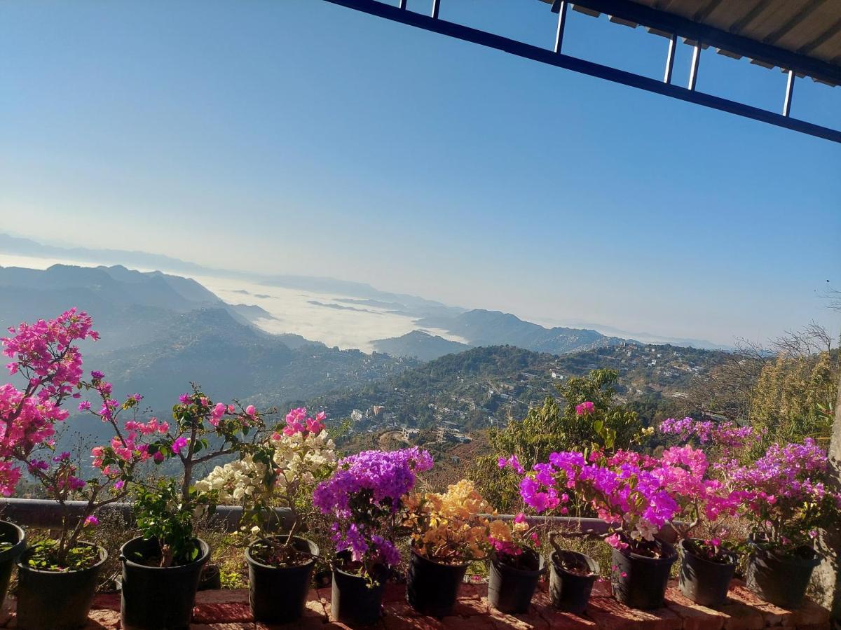 Giftland Homestay Āīzawl Εξωτερικό φωτογραφία