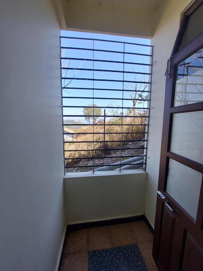 Giftland Homestay Āīzawl Εξωτερικό φωτογραφία