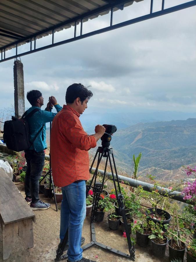 Giftland Homestay Āīzawl Εξωτερικό φωτογραφία